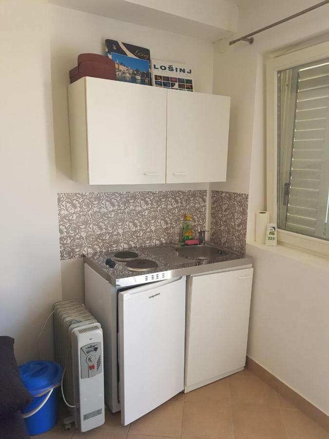 Small Studio Mali Lošinj Exterior foto